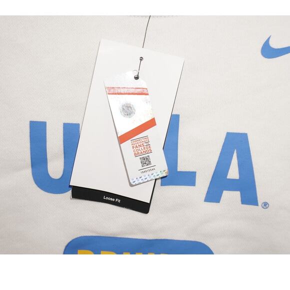 Nike UCLA Bruins Campus Collection Cropped Crewneck Sweatshirt (Loose Fit) - Picture 3 of 5